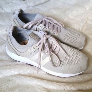 New balance size 7 shoes